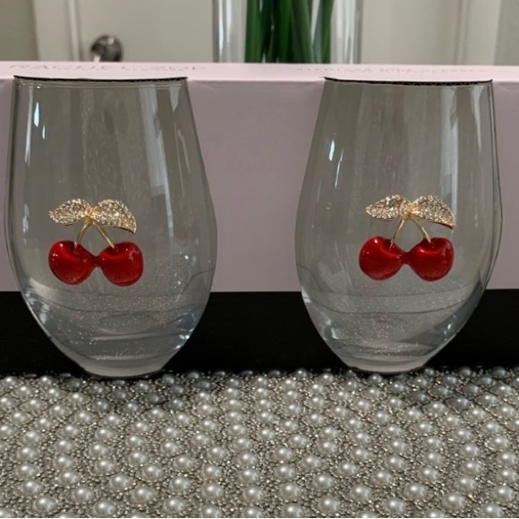 Rachel Zoe Dining Rachel Zoe 2 Cherry Stemless Wine Glasses Poshmark